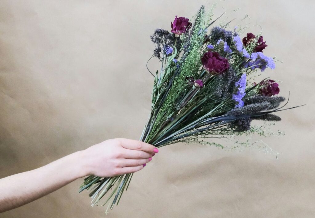 flowers in a bouquet - support for the 10 stages of grief after losing a pet